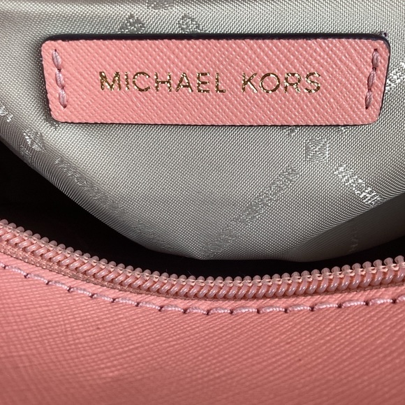 MICHAEL KORS CORAL PINK BAG WALLET CROSSBODY SET RAYNE STUDDED SAFFIANO LEATHER - Picture 9 of 16